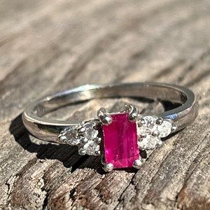 14k White Gold Ruby and Diamonds Ring